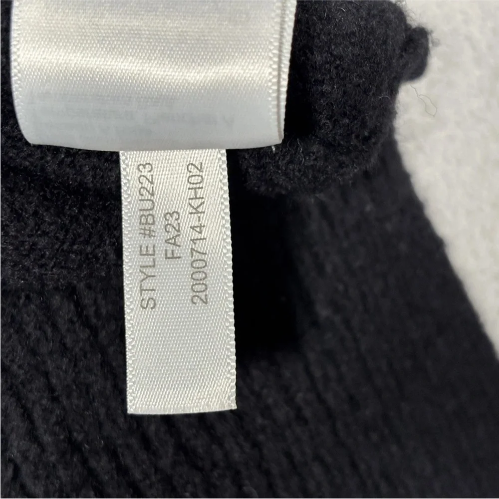 J.Crew Crewneck Sweater Women’s Small Black Wool Extra Soft Yarn Long Sleeve